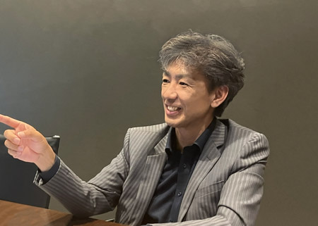 株式会社データロジックの林課長